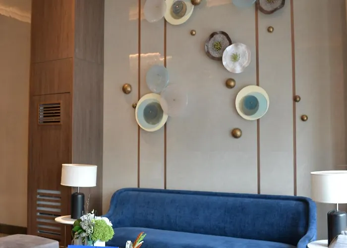 Gentry Manor Balcony View Wifi Tv Walk To Okada Casino 8j * Manila