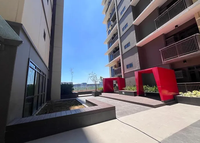 Gentry Manor Balcony View Wifi Tv Walk To Okada Casino 8j Apartment *