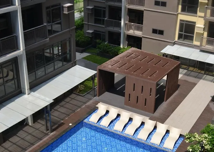 Gentry Manor Balcony View Wifi Tv Walk To Okada Casino 8j *